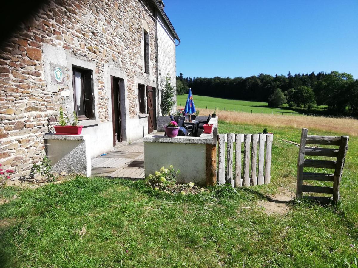 Gite Les Chaumeix Prondines Exteriör bild