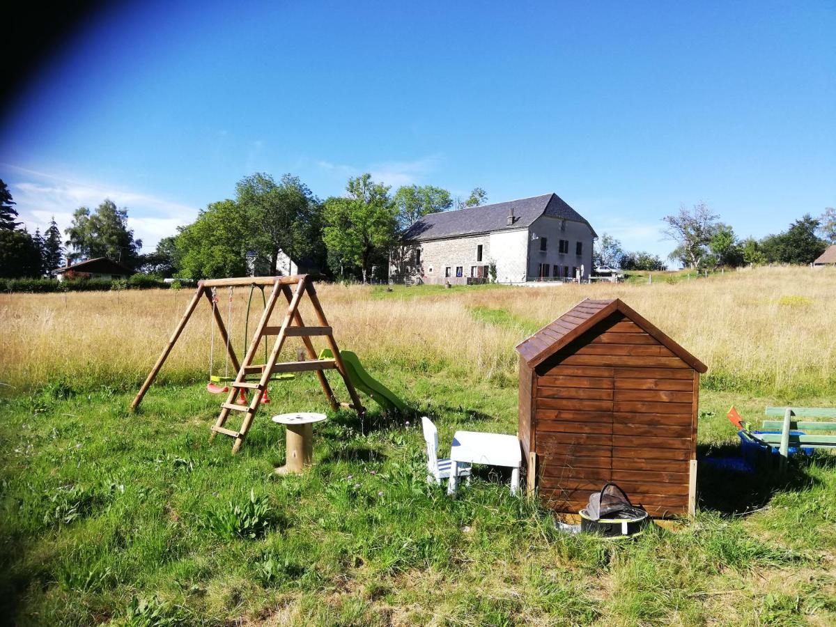 Gite Les Chaumeix Prondines Exteriör bild